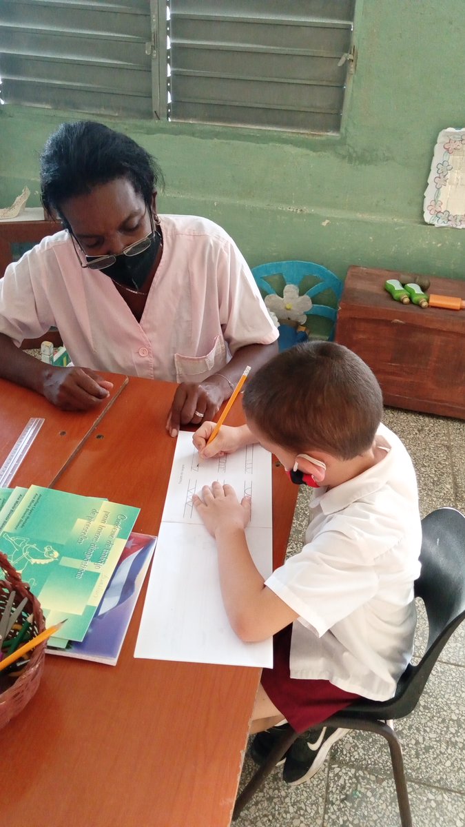 alegres_ci's tweet photo. Se continúa realizando el proceso de diagnóstico a 6to año de vida.
#EducaciónCaibarién
#CubaEduca
#EducaciónCaibarién https://t.co/k06qfguXhB