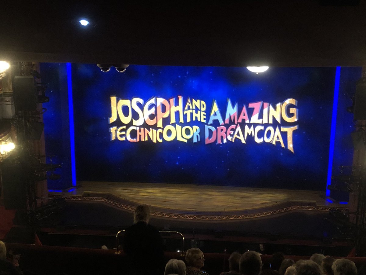 ASALeavers23's tweet photo. We’ve all arrived, taken our seats and super excited to see the show. @ASALeavers24 @ASALeavers25 @ASADarfield https://t.co/nQccpgtoxX