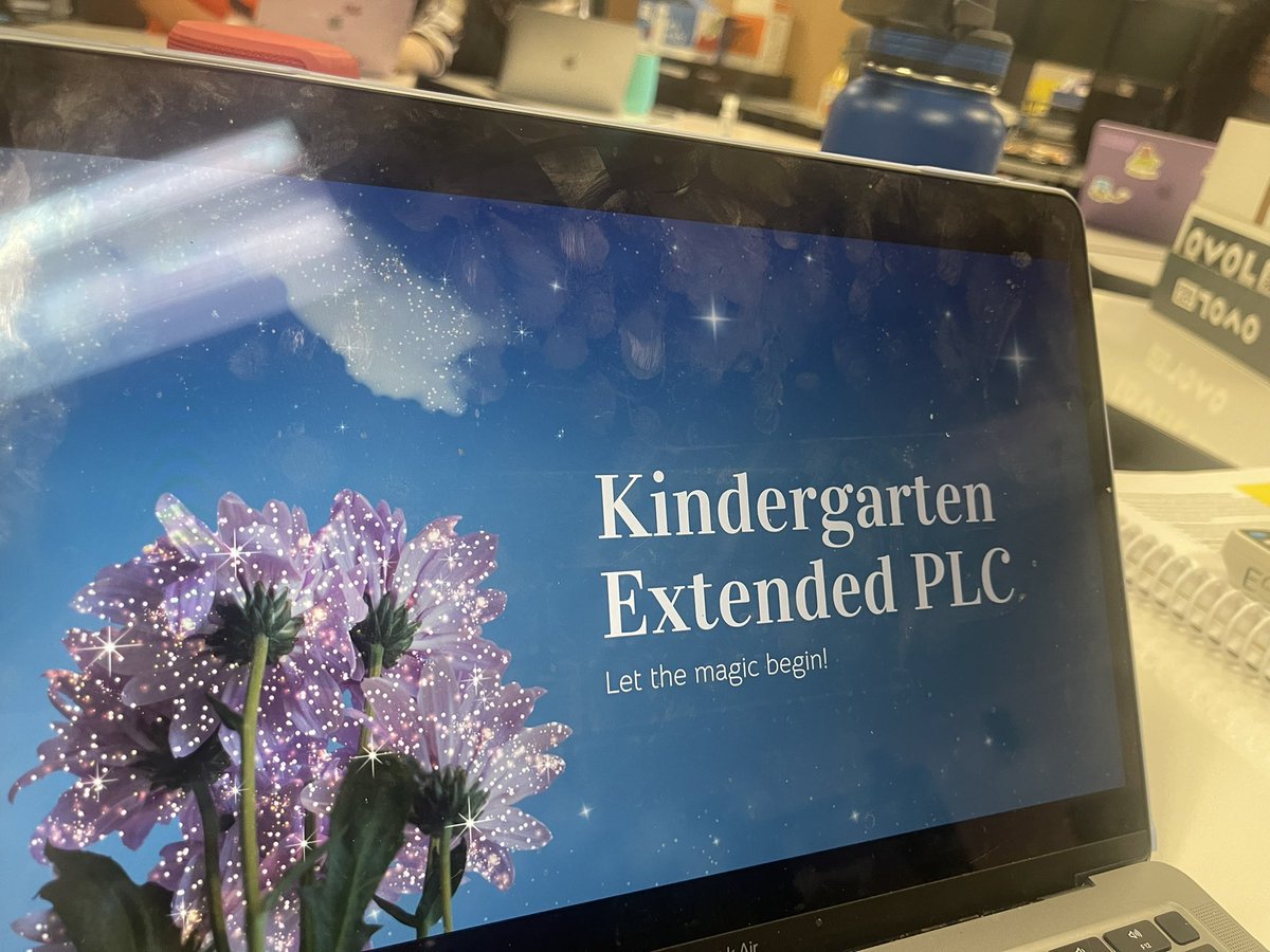 BallastShawna's tweet photo. Extended Planning for @SkyviewElem kinder teachers today! Digging in! Every Teacher! # risdbelieves #risdlitandint #risd_soar ✈️✈️✈️ https://t.co/SQtpXSwM45