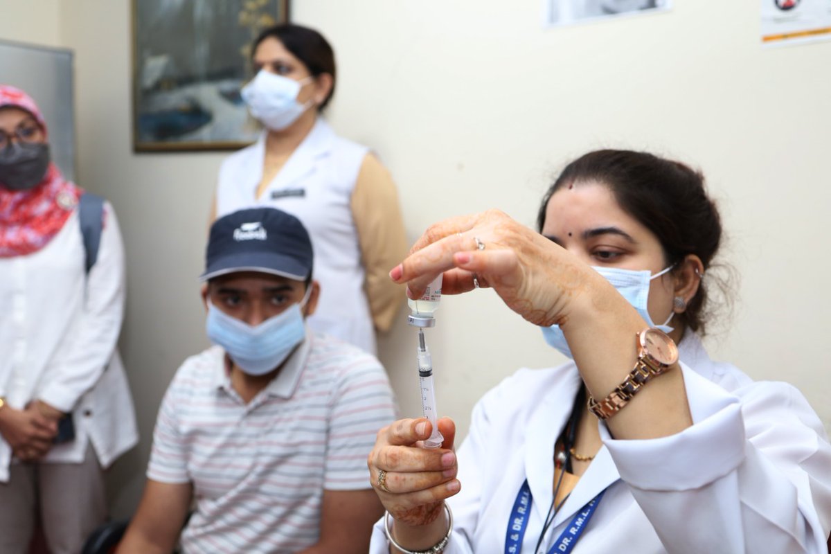 UNDP_India's tweet photo. South-South Cooperation for a #HealthierTomorrow🩺.

@UNDP🇮🇳 &amp; @MoHFW_INDIA welcomed delegates from Indonesian🇮🇩 Health Ministry &amp; @UNDPIndonesia.

Site visits were organized in Delhi NCR to demonstrate #CoWIN &amp; #eVIN platforms, the backbone of India’s vaccination programmes. https://t.co/40HARodse0