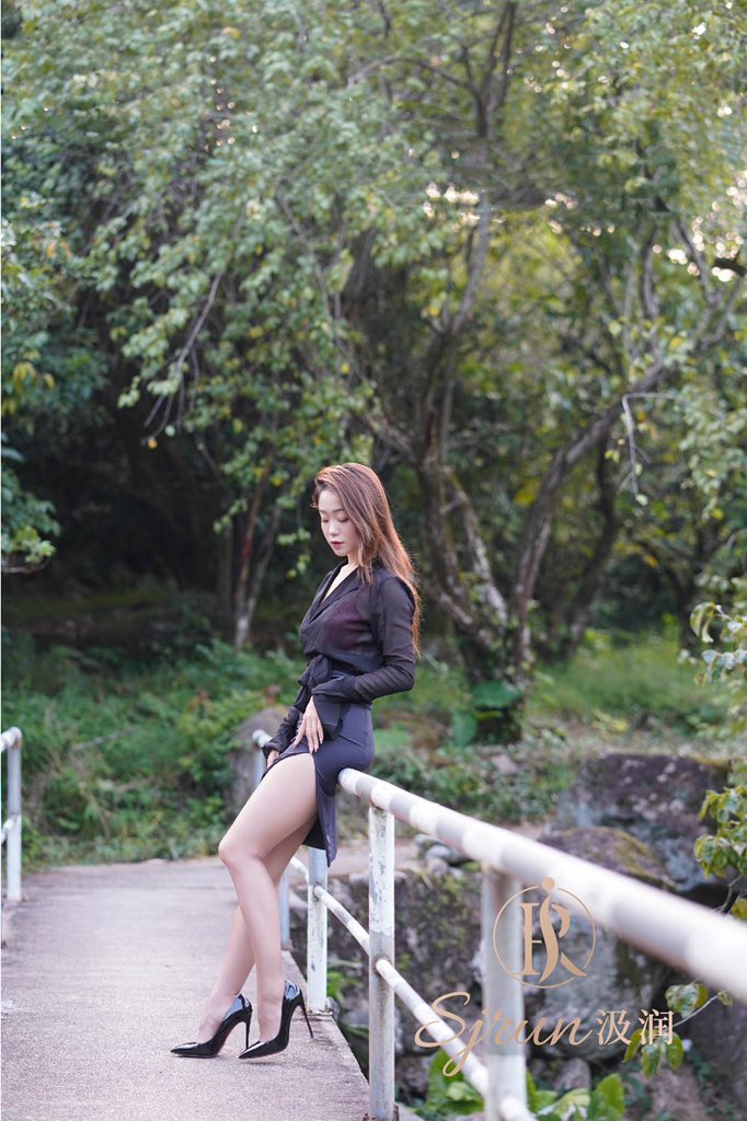 Sjrun汲润丝袜 tweet media