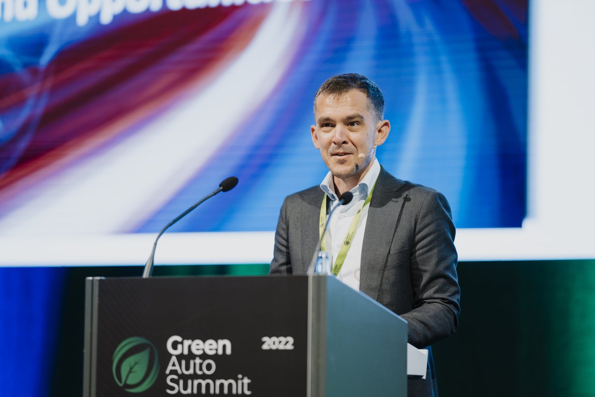 CLEPA_eu's tweet photo. 🍃🚘"Minimising environmental impact and maximising road safety will continue to dominate research and innovation in the sector", remarked @CLEPAsecgen Benjamin Krieger on Monday, during his keynote speech at #GreenAutoSummit in Stuttgart. https://t.co/AmS8psPuEI