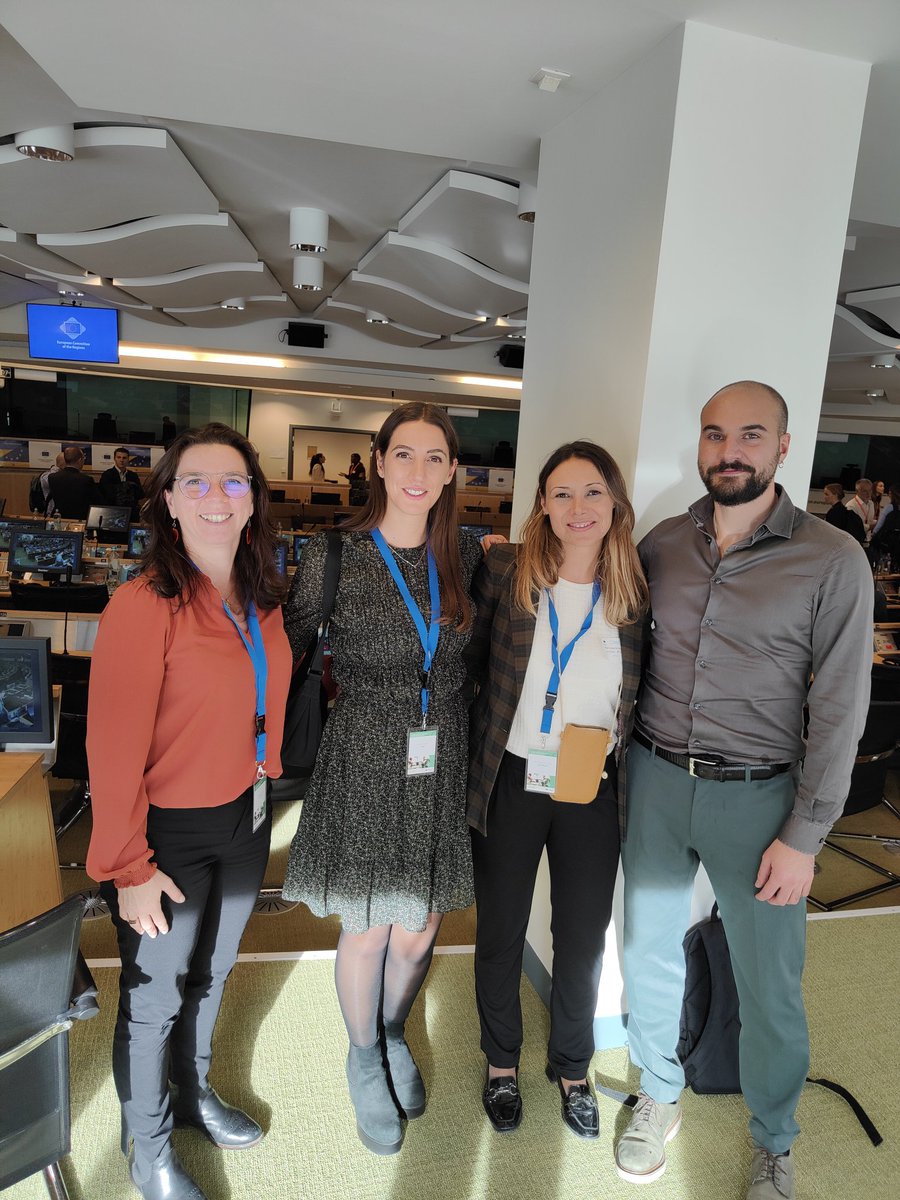 Resource_Invest's tweet photo. Very fruitful day at the European Committee of Regions, meeting more than 25 #CircularEconomy projects and initiatives supported by @REA_research @OECDdev @EIB @macfound https://t.co/IVSiLgvtte