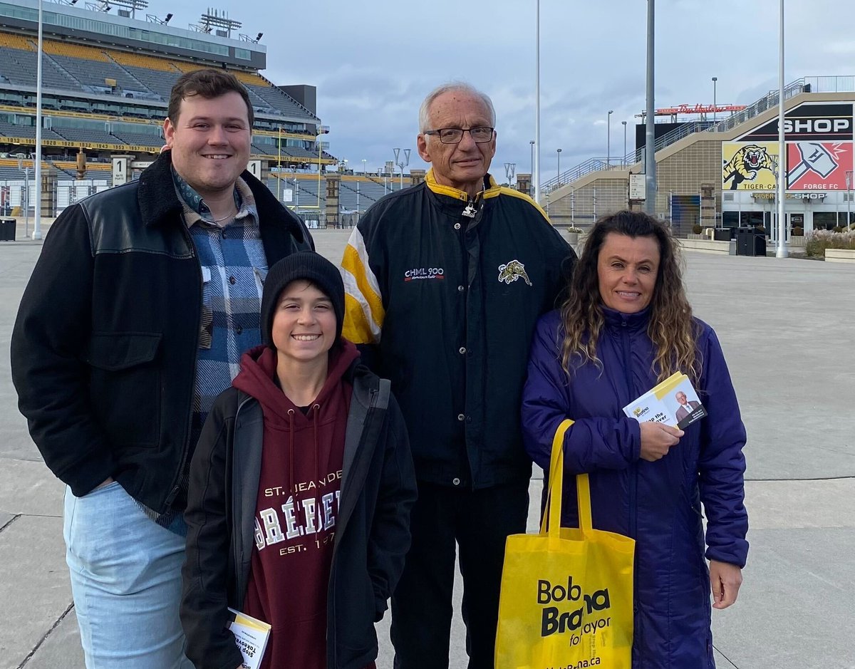 Last night #TeamBratina knocked on doors in the Stipley neighbourhood around Tim Hortons field. Great conversations about my plan to work toward a safer Ward 3. Special thanks to Chase, one of our great highschool volunteers!