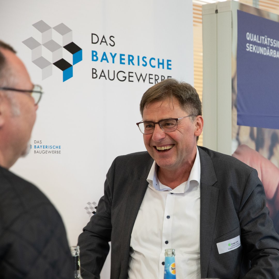 Region A³ Wirtschaft tweet media