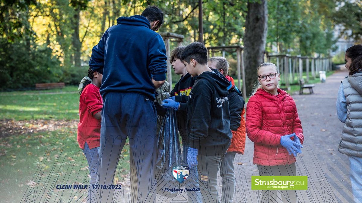 StrasEHandball's tweet photo. 𝑪𝒍𝒆𝒂𝒏-𝑾𝒂𝒍𝒌 🌳🌍

Lundi matin certains de nos joueurs ont participé à une Clean-Walk dans le parc du Contades avec l’école Édouard Branly de Strasbourg

Le SeH n’est pas que sur les terrains de Hand 😌🌳

https://t.co/XsaXifdK2C https://t.co/XZSyFfTWjs