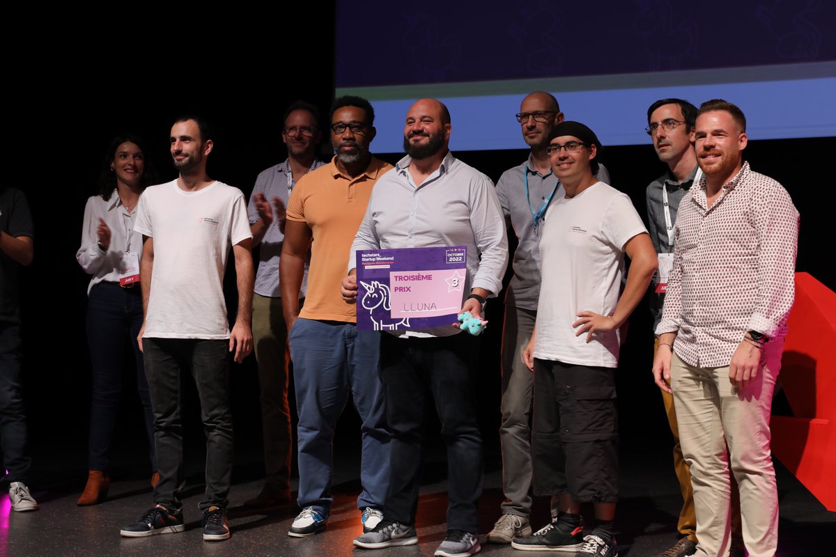 SWPerpi's tweet image. Le projet Savior Waste remporte le Startup Weekend Perpignan-Méditerranée spécial &quot;Territoires Intelligents&quot; 

Une solution permettant de récupérer les fruits et légumes voués à la destruction dans les plateformes logistiques afin de les réinjecter dans l&apos;industrie alimentaire.