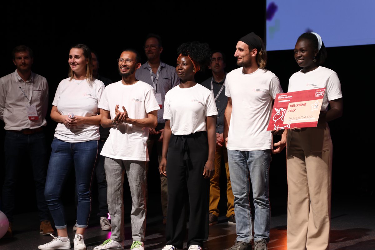 SWPerpi's tweet image. Le projet Savior Waste remporte le Startup Weekend Perpignan-Méditerranée spécial &quot;Territoires Intelligents&quot; 

Une solution permettant de récupérer les fruits et légumes voués à la destruction dans les plateformes logistiques afin de les réinjecter dans l&apos;industrie alimentaire.