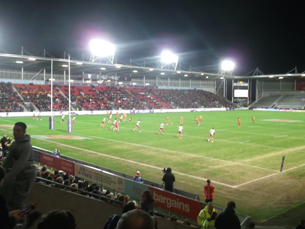 A unique night out for a large group of Year 6, who went to watch Tonga v Papua New Guinea in St. Helens in the Rugby League World Cup. Even more incredible was the opportunity 18 of them had in leading out the Papua New Guinea team onto the field. What an experience!
