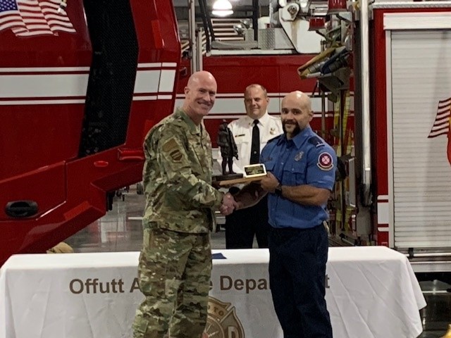 Offutt_AFB's tweet photo. Congratulations Jeremy Genier - the 2022 Offutt Firefighter of the Year and the Bellevue American Legion Firefighter of the Year! ๐ฉโ๐ Offutt's Fire Dept recognized his outstanding accomplishments during a ceremony yesterday.
#TeamOffutt
#OffuttProud
#OffuttFireDepartment
#FFOY https://t.co/4BZiQkQg6E