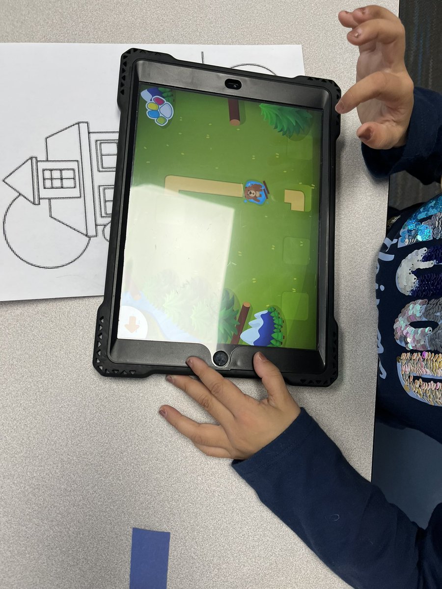 mrs_rubeck's tweet photo. Kinder practicing solving coding problems by making #algorithms on @hopsterTV #CodingSafari @BOEwarriors @WCPS_LMS https://t.co/mguGf3kgNf