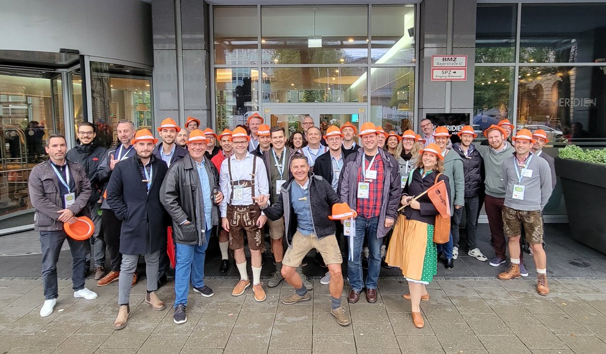 SugarCRM's tweet photo. We had a BLAST at #SugarConnected in Munich and London! We had lots of booth visitors, positive session feedback, and an overall amazing time.

Check out some of our favorite snaps from the events!

#CX #CRM https://t.co/NTeppcklPv