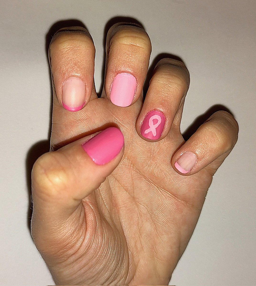 Diana_Diix's tweet photo. Manicura para el Día Internacional contra el Cáncer de Mama.
#manicure #nailart #manicureathome #diainternacionalcancerdemama #octubrerosa #lazorosa #pinknails #mattenails #frenchmanicure #pinkduck #deliplus https://t.co/UjhXRYCpzS