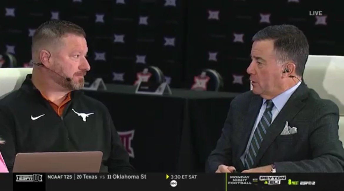 PatMcAfeeShow's tweet photo. TELL ‘em Coach

@TexasMBB WINNING A NATTY THIS YEAR https://t.co/OfNlYj2mvn