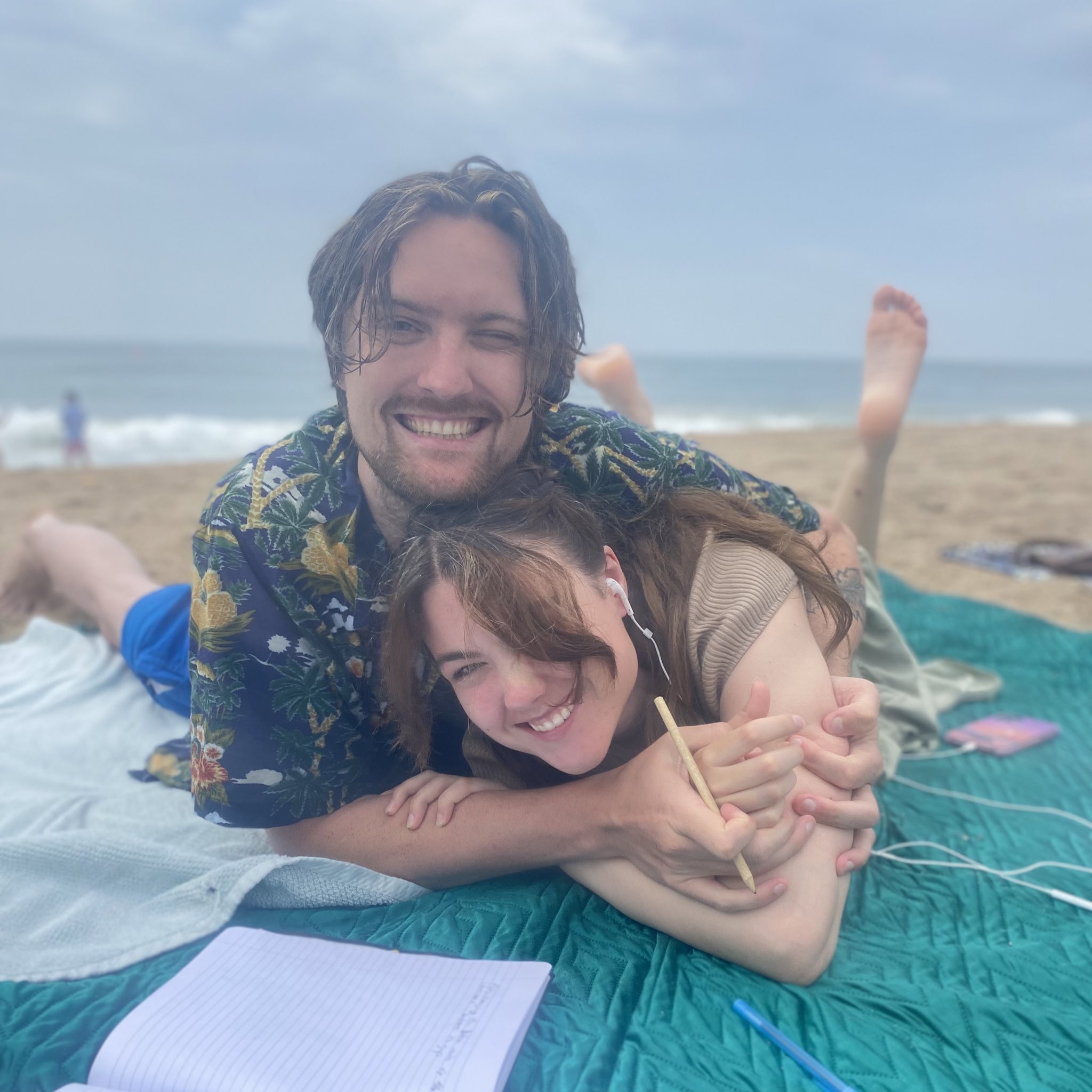 Mo Mo O’Brien on Twitter "After 3 long years, Matt is on a plane, visa