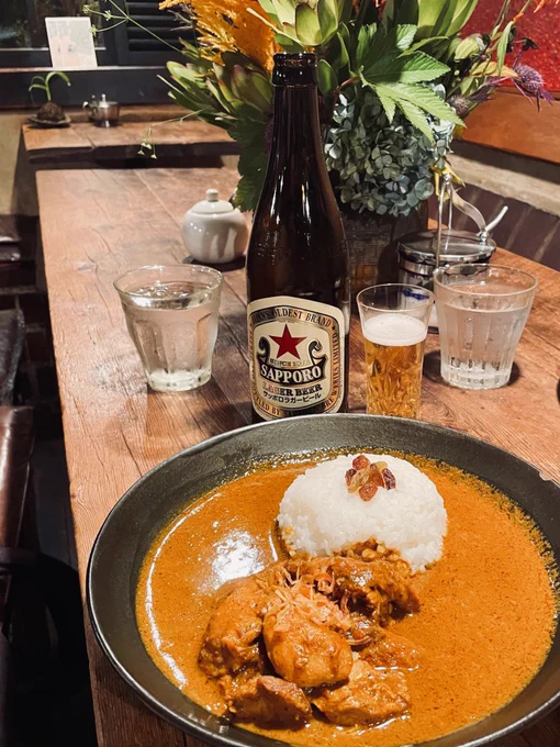 国分寺のほんやら洞でカレー食べた(とても辛くおいしい)。京都の伝説となった店「ほんやら洞」がルーツの店。 