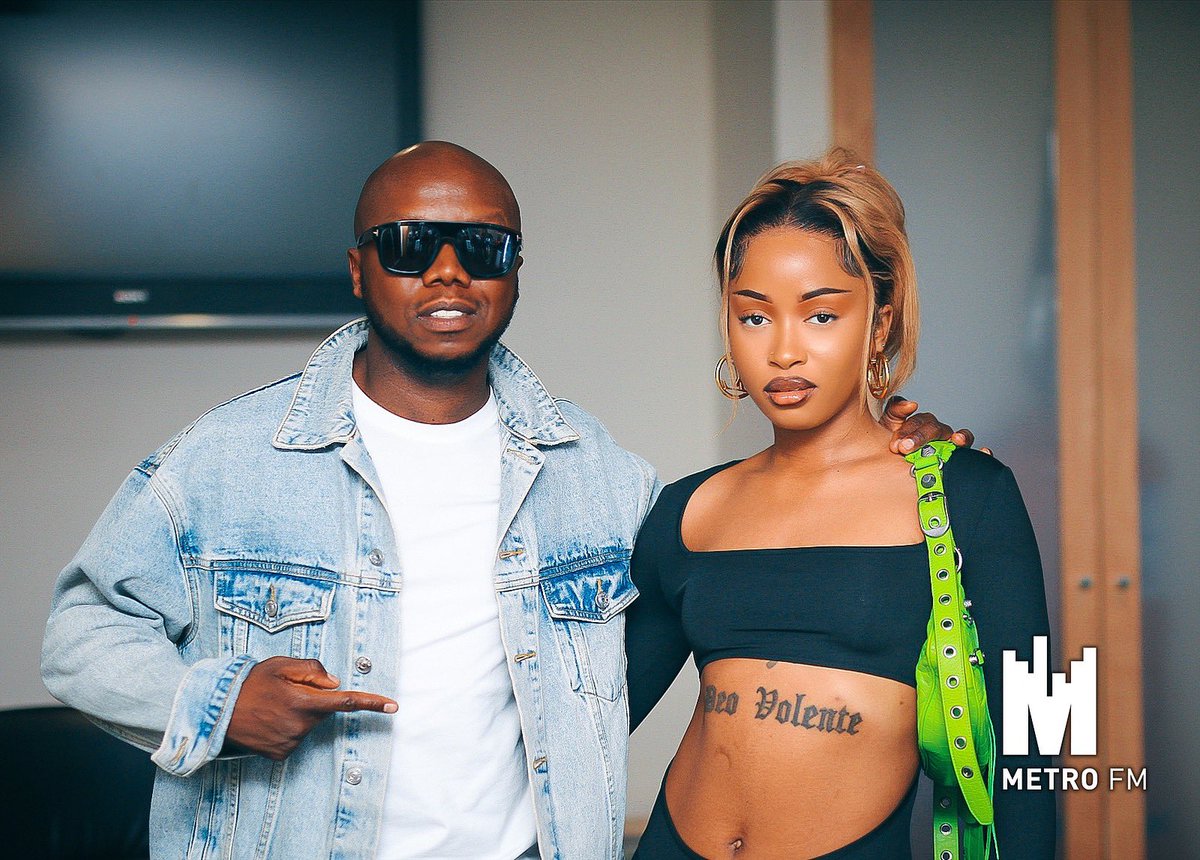 METROFMSA's tweet photo. Thank you @unclewaffles_ for joining us on #TheTouchDown with @iamtbotouch https://t.co/6dnAML0B4n