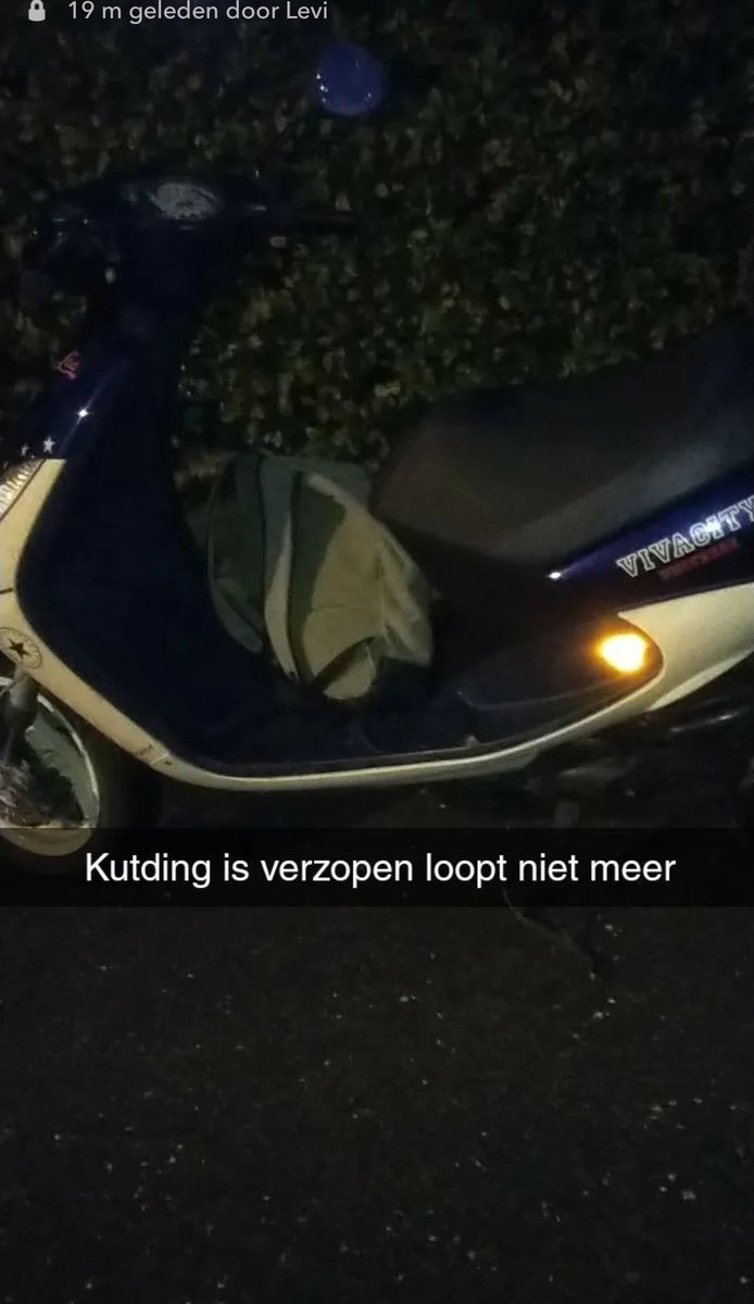 VogelspotterD's tweet photo. Ze zeggen wel eens dat een foto 1000 woorden spreekt. In dit geval zijn het er 6... #carglas #anwb @KouwenbergLevi https://t.co/1nuwuxRPbk