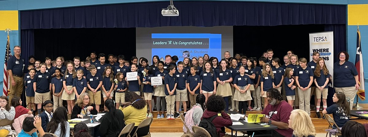 ShawnaMiller03's tweet photo. Congratulations to the 3 @LewisvilleISD schools awarded with the TEPSA student leadership award 🎉 #onelisd #weleadtx https://t.co/wvGcWicLWU
