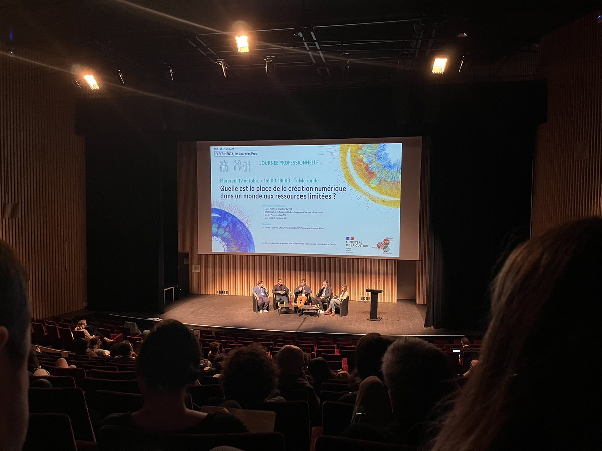 reciproque's tweet image. Journée pro Experimenta a Grenoble avec les porteurs de projet SNI du Ministère de la Culture #xpa22 #sni #reguide