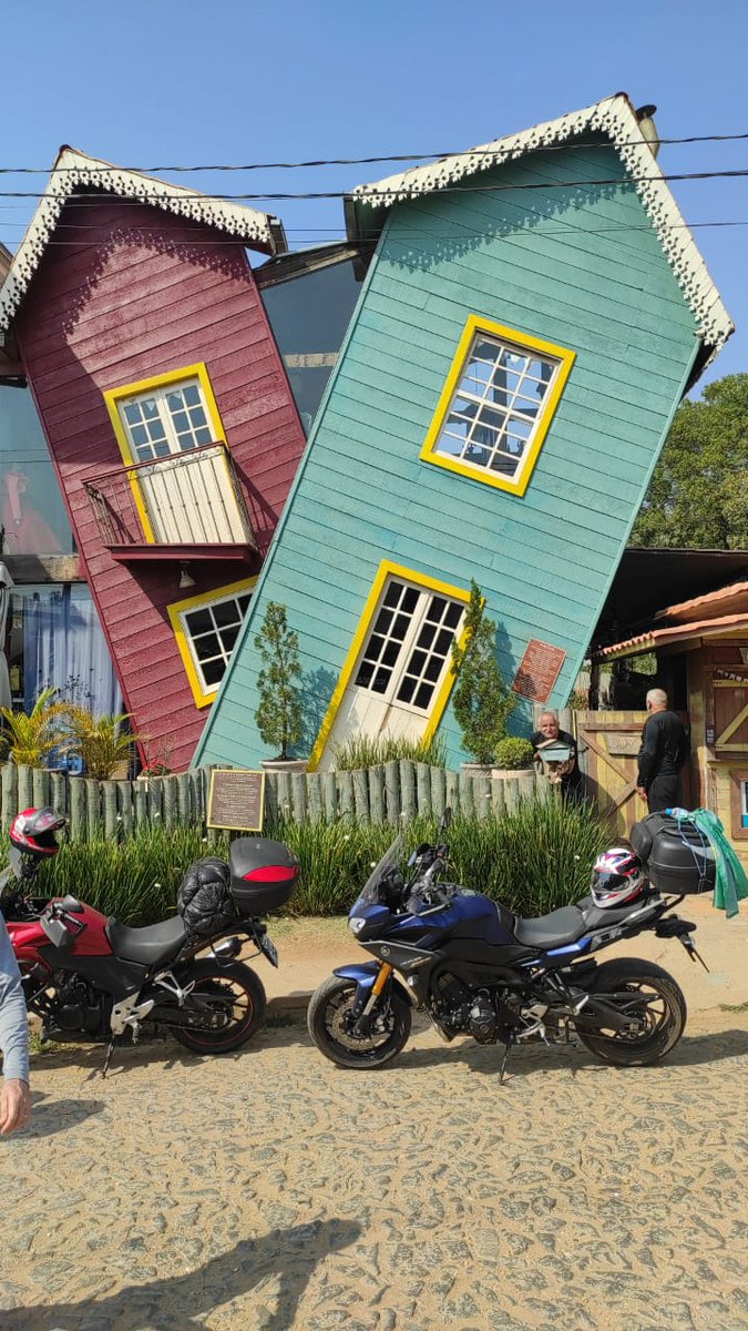 Espetacular #bichinho povoado próximo a #Tiradentes. #moto #viagem #MinasGerais