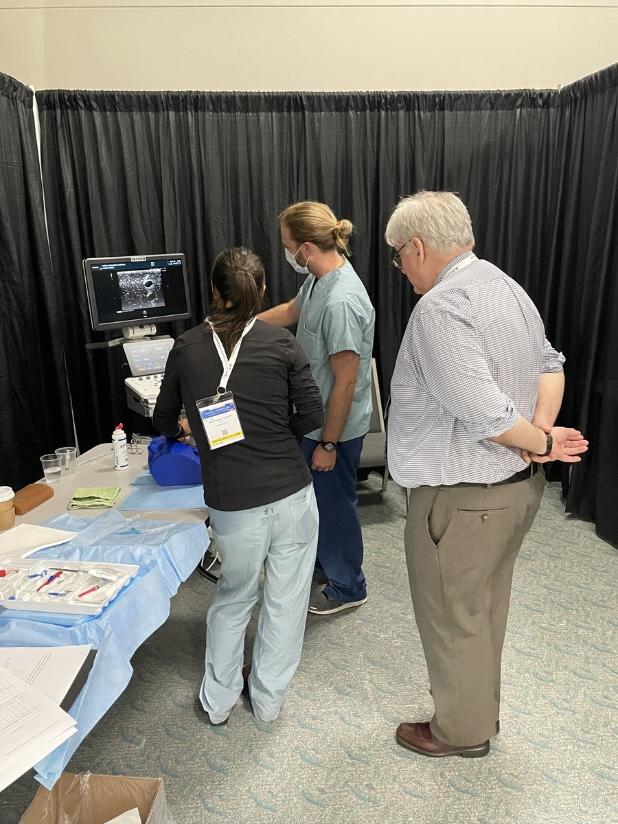ucsdsono's tweet photo. Collaborating with our Surgery colleagues at #ACS2022 teaching at the #POCUS lab. Practiced needle guidance &amp; multiple procedural skills! Wonderful to work with new colleagues! @UCSDEMResidency @UCSDHealth https://t.co/Fo7Cd1uxNK