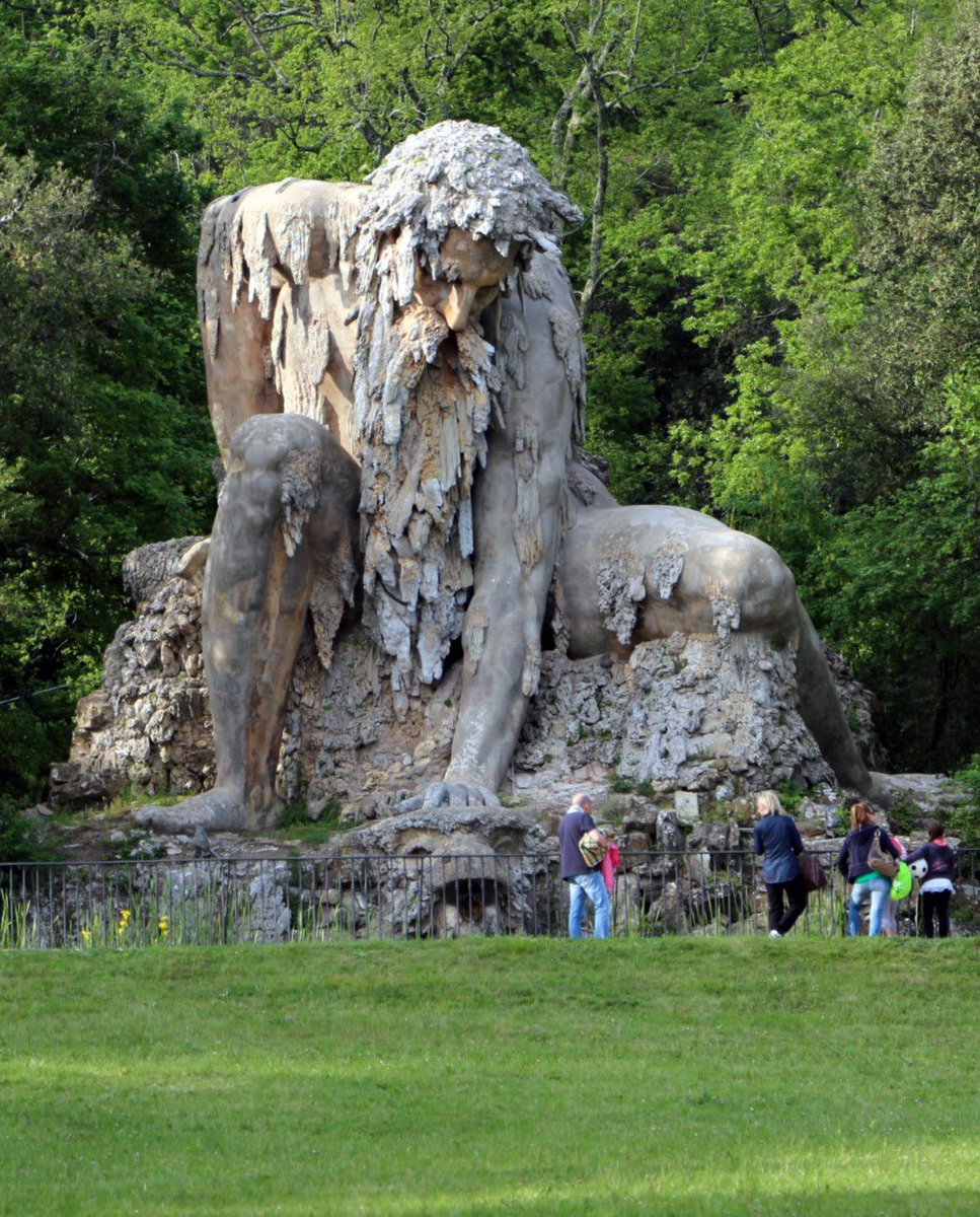 historyinmemes's tweet photo. This is the Apennine Colossus. It is 442 years old and nearly 40 feet tall. https://t.co/SREoTlG5vF