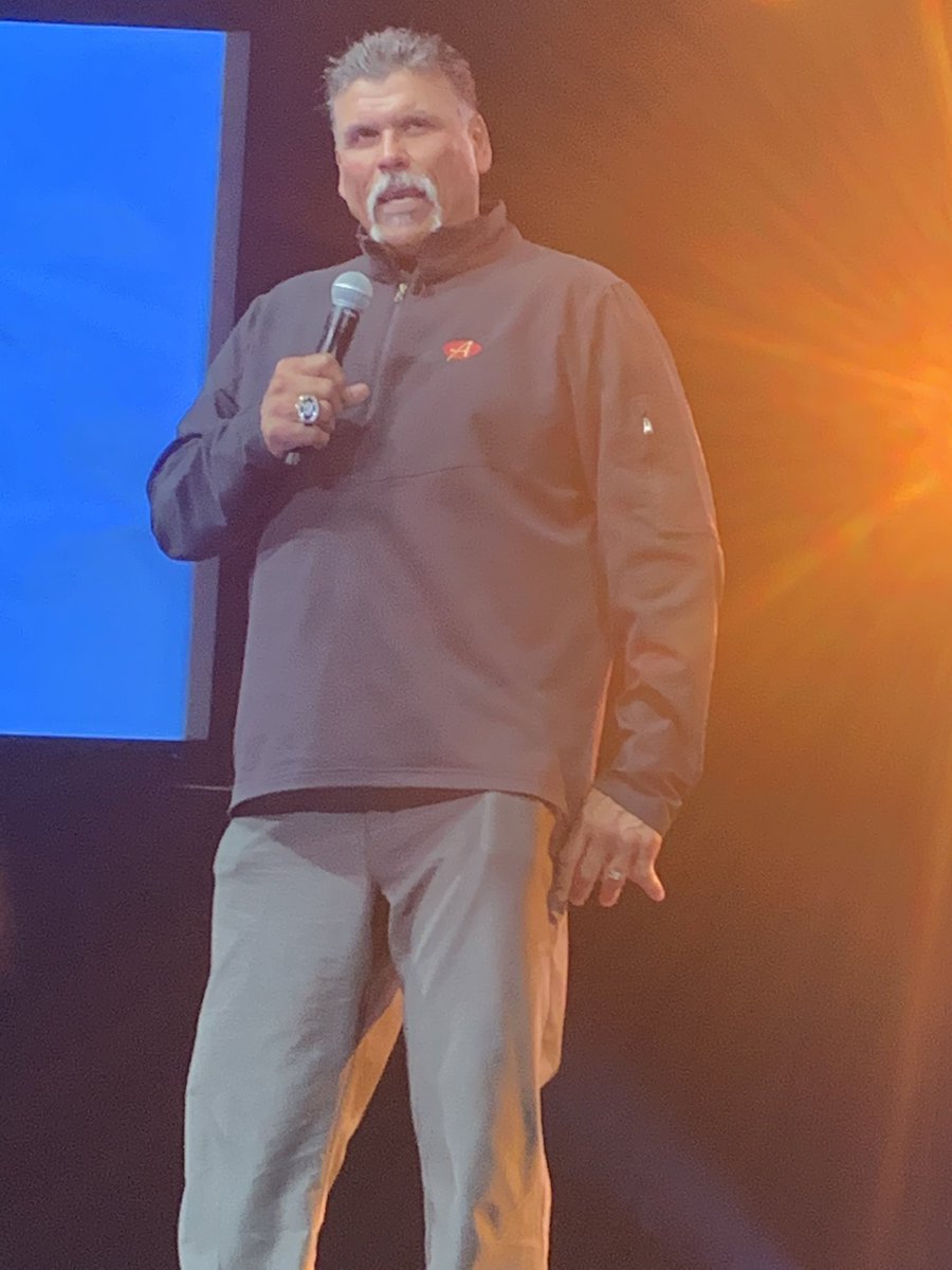 FHS ROAR PRIDE - STUDENT EDITION tweet media