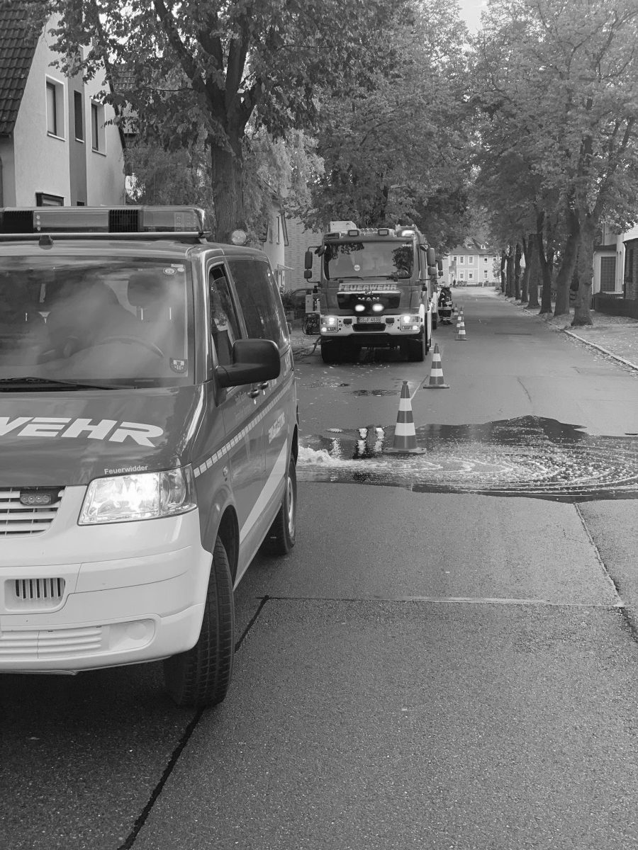 #Hilfeleistung, Wasser im Keller 

Beitragslink: is.gd/6mDSJK

#Wasserschaden #Aktuelles #Einsätze