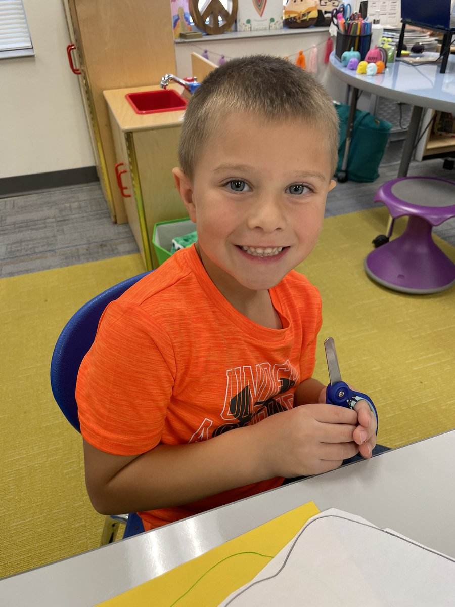 Happy National Unity Day!🧡

Today we are wearing orange to show our support of bullying prevention. 

KINDNESS🧡
INCLUSION🧡
ACCEPTANCE🧡

<a href="/BartonPondES/">Barton Pond Elementary School</a> 
<a href="/MsSimpson_BP/">Nicole Simpson</a>