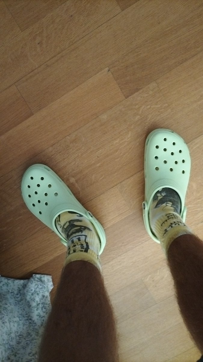 ColiVittorio's tweet photo. Crocchette sport-mode per schivare viscide serpi
#dodgin
#toof4st https://t.co/XOS1kkoTzG