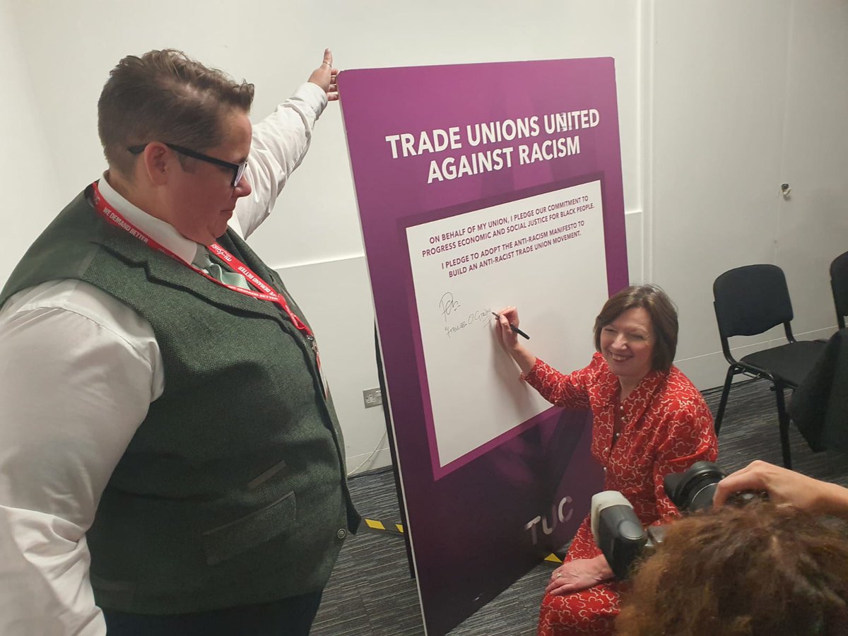 Lostboi_Xray's tweet photo. I had the honour of following @FrancesOGrady signing the @The_TUC pledge on anti-racism on behalf of @SCoRMembers The roadmap set out by the anti racism taskforce will influence our work on EDI and anti racism. #TUC2022 #radiographers #prideinourprofession #ifIcanyoucan https://t.co/PwwxsswYgS