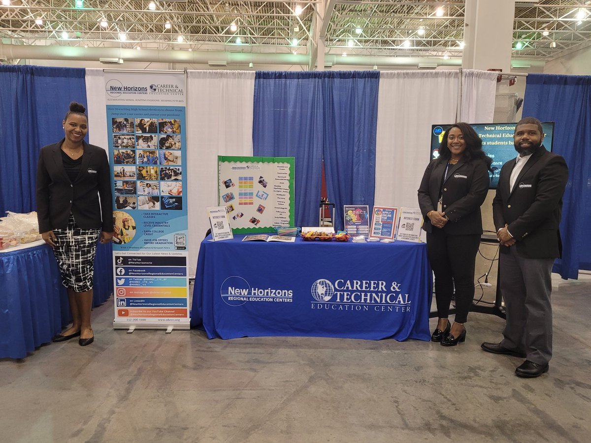 CareerWl's tweet photo. New Horizons had a great time at the Hampton Academies Career Expo
@HamptonCSchools 
#BoldlyGoing
#WeAreNewHorizons
@NHREC_VA https://t.co/aJYSOtVoP5