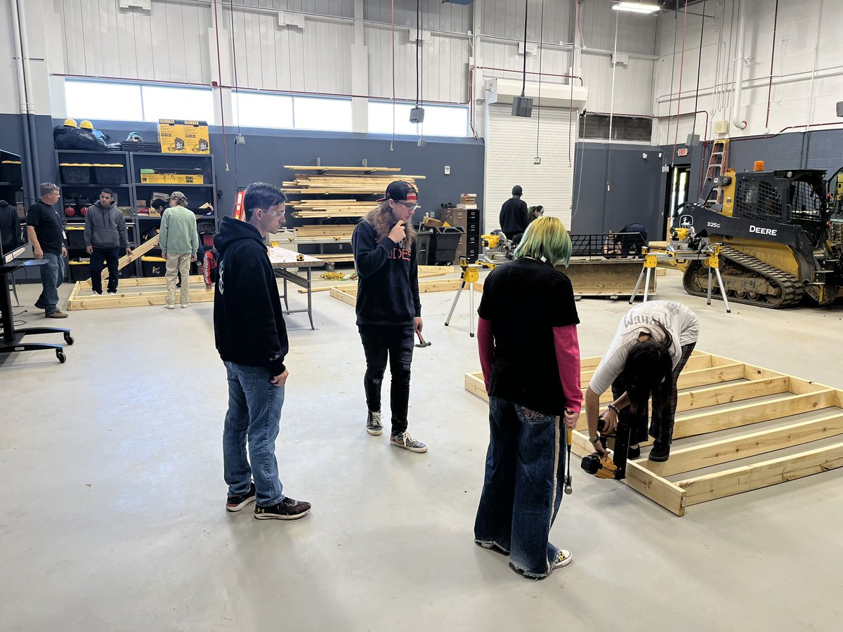 David Hanks tweet media