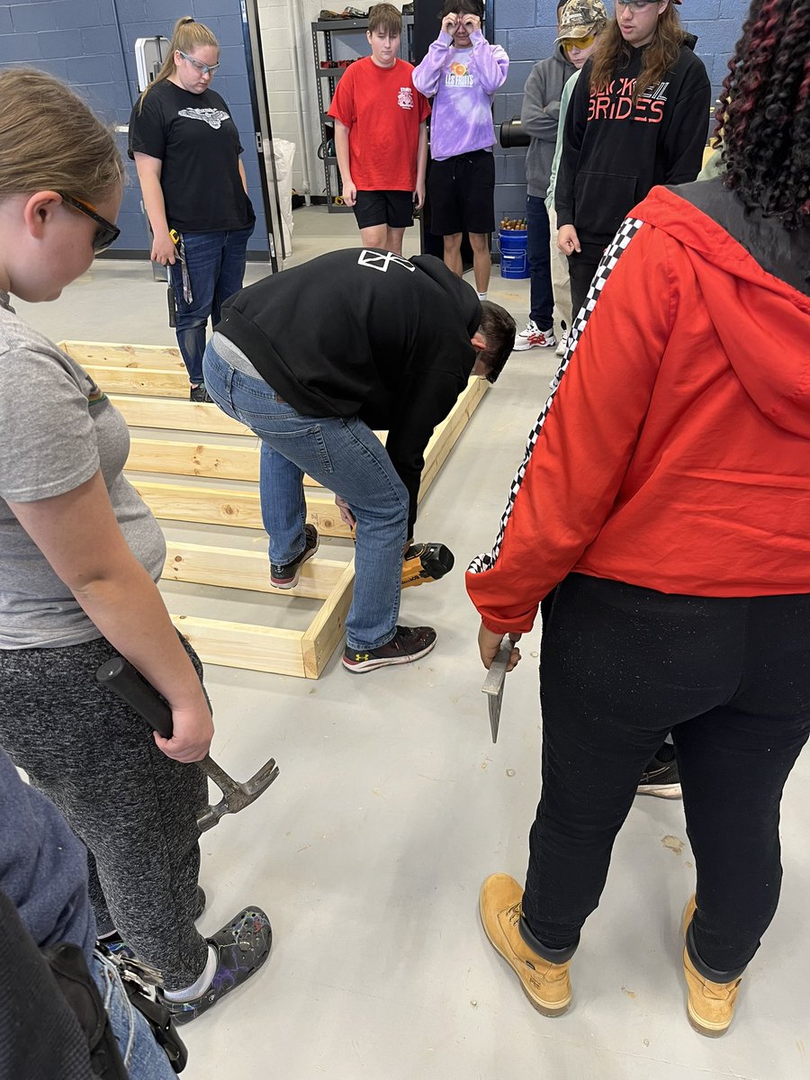 David Hanks tweet media