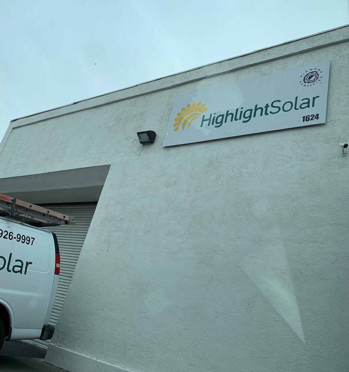 HighlightSolar's tweet image. Some reasons to consider solar in your retirement plan:
-Lower you electricity bills
-Increase your property value
-Gain peace of mind by installing your solar power system and the battery storage system 
-Track energy consumption...
Contact Highlight Solar, Inc. to know more.