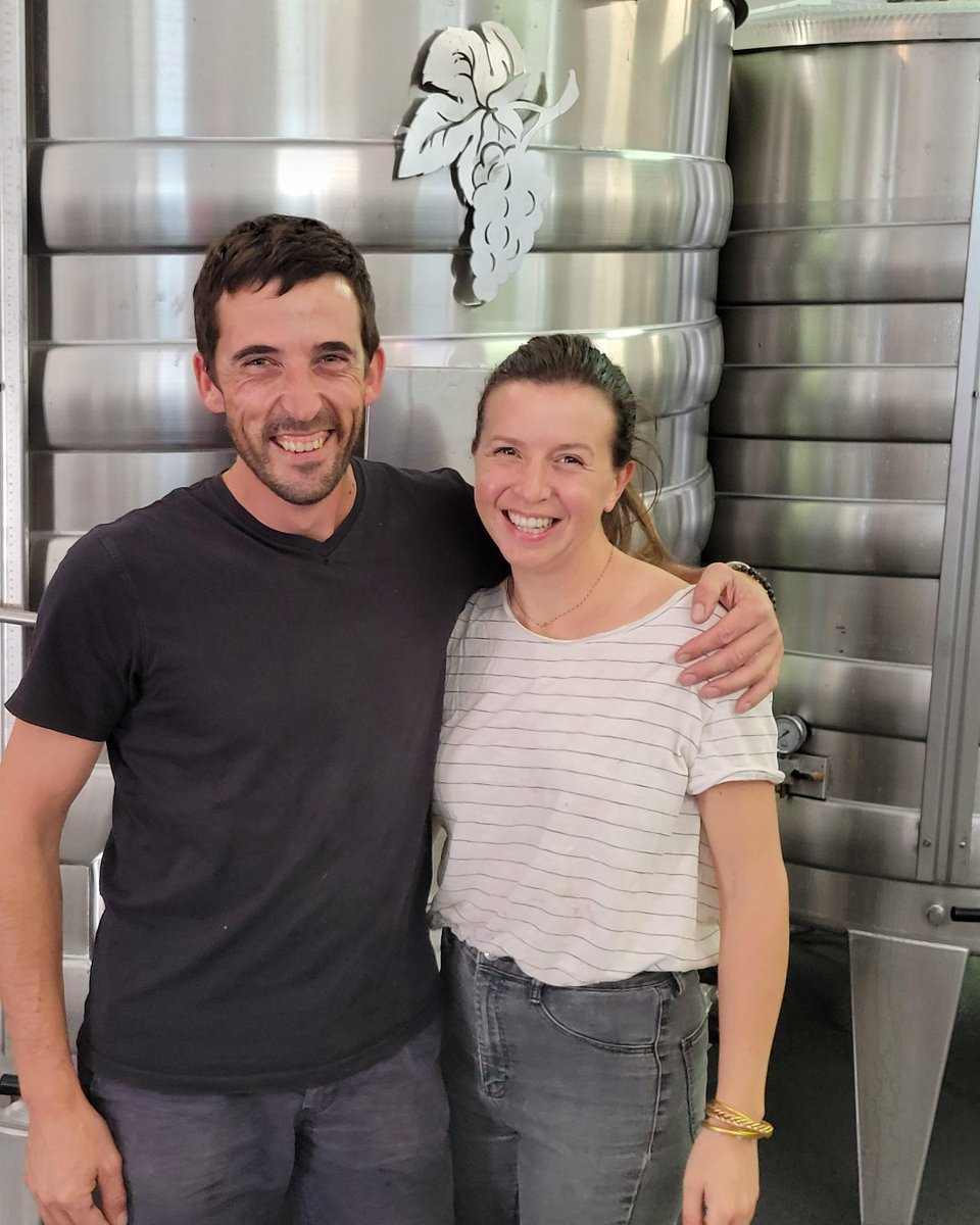 Stannary_Wine's tweet photo. In antithesis to last year's frosts and hailstorms, the 2022 vintage has seen heatwaves and early harvests. We now look back at the 2022 harvest from our Burgundy producers. The region escaped the hottest weather this year, producing excellent yields in quality and quantity. https://t.co/eUicRSH8bn
