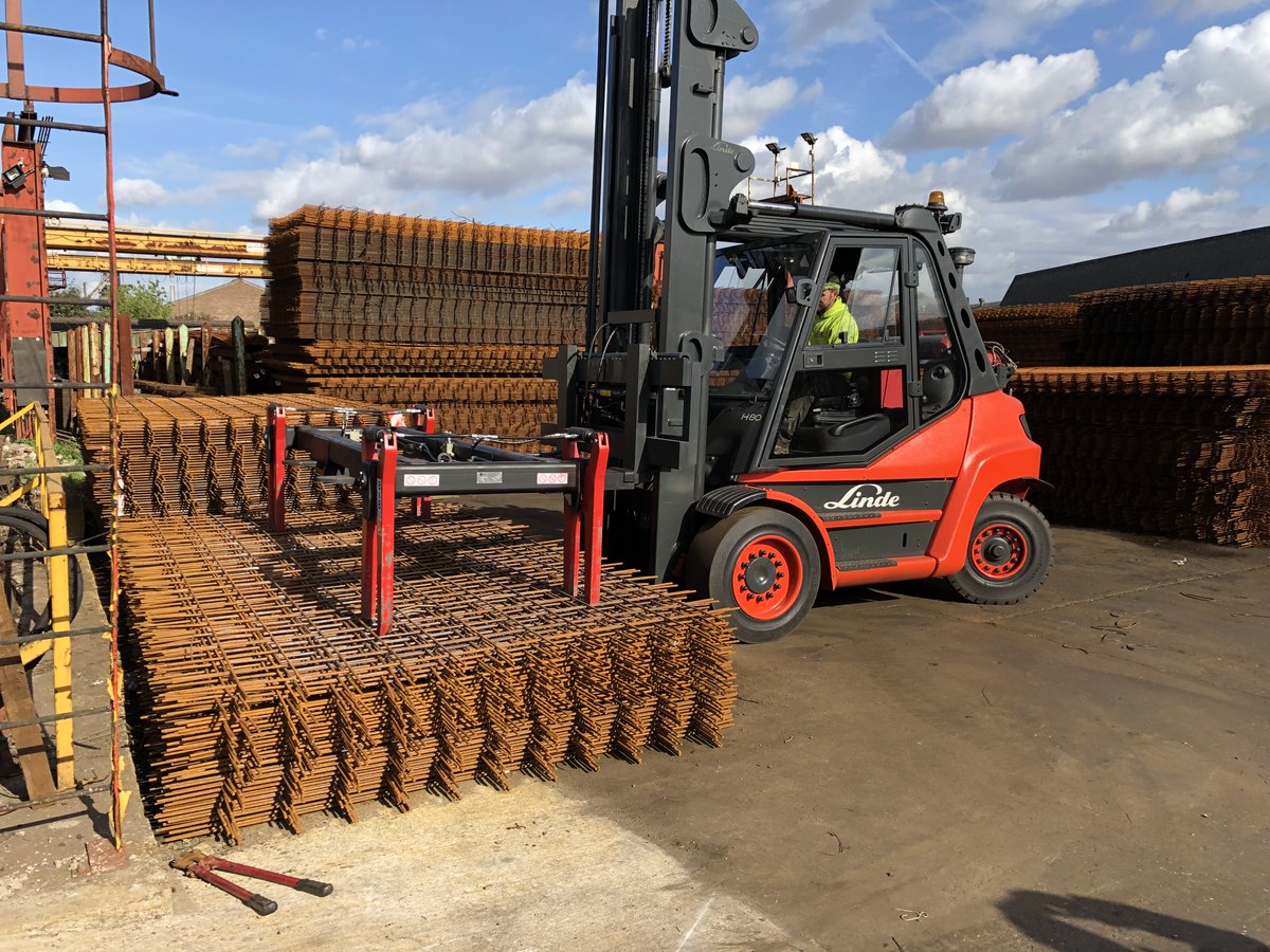bbattachments's tweet photo. Are you visiting @baumaofficial? The B&amp;B and KAUP team are excited to be exhibiting in hall B5 stand 304. Drop by our stand and see which of our specialist attachments for the construction industry could help improve your productivity. https://t.co/HY5SyWIZhF