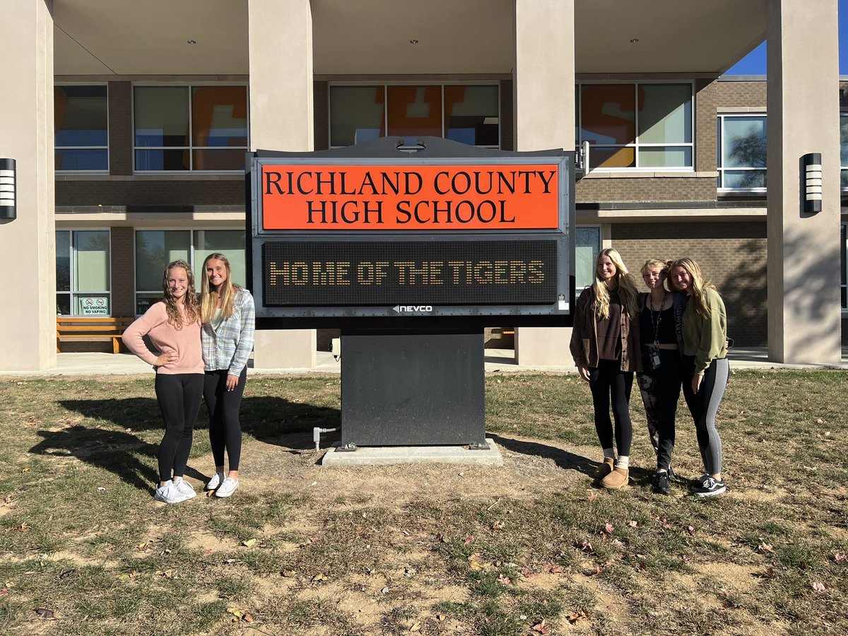 LTigerTennis's tweet photo. The ladies are off to State! ❤️🎾  They are excited and ready to bring back some W’s to #OTN https://t.co/LK7AOO5n5m