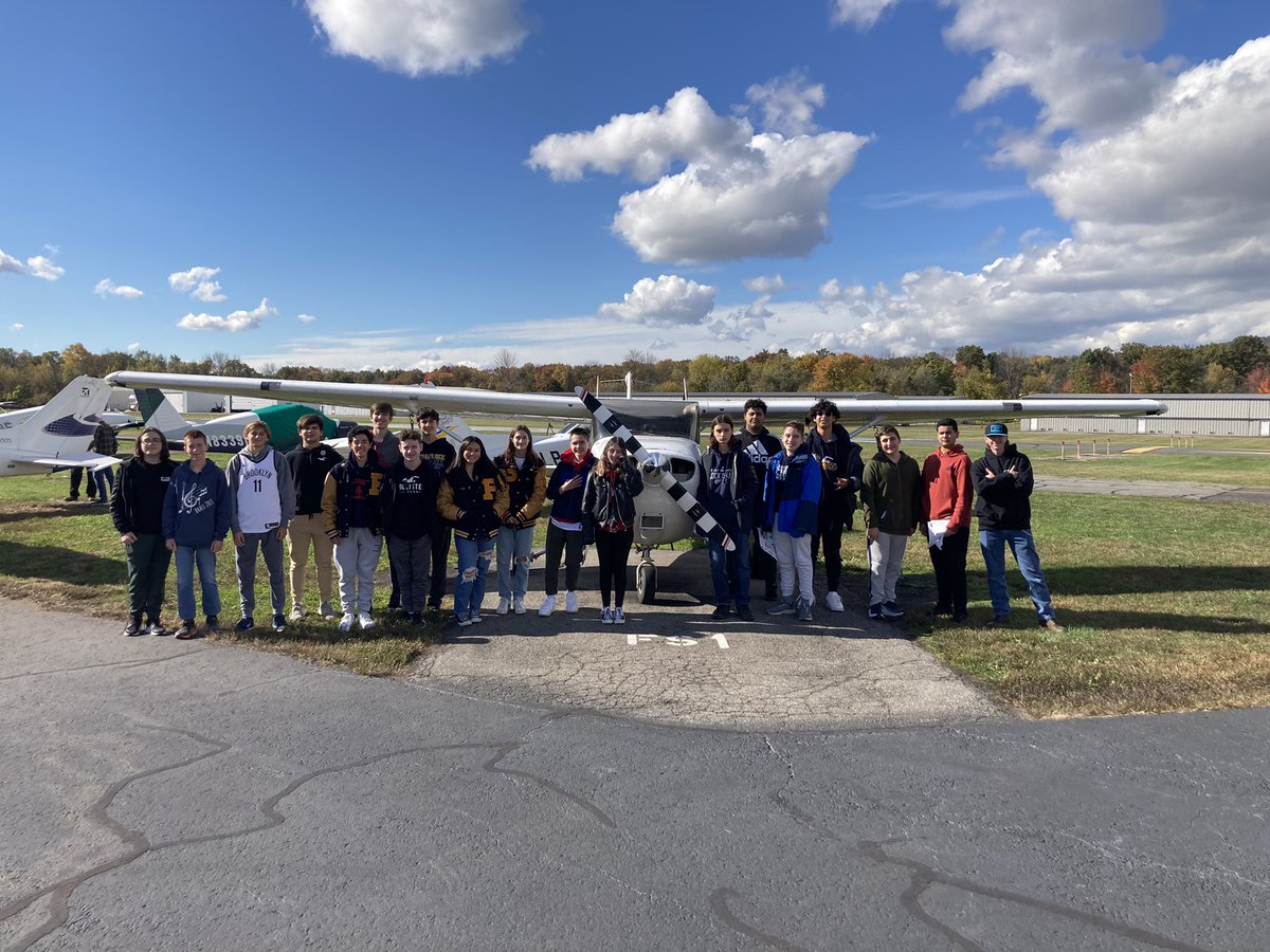 Thank you Linda Scully and the Lincoln Park Airport Flight School (Aero Safety Training) for hosting the Aviation Academy students at PTHS