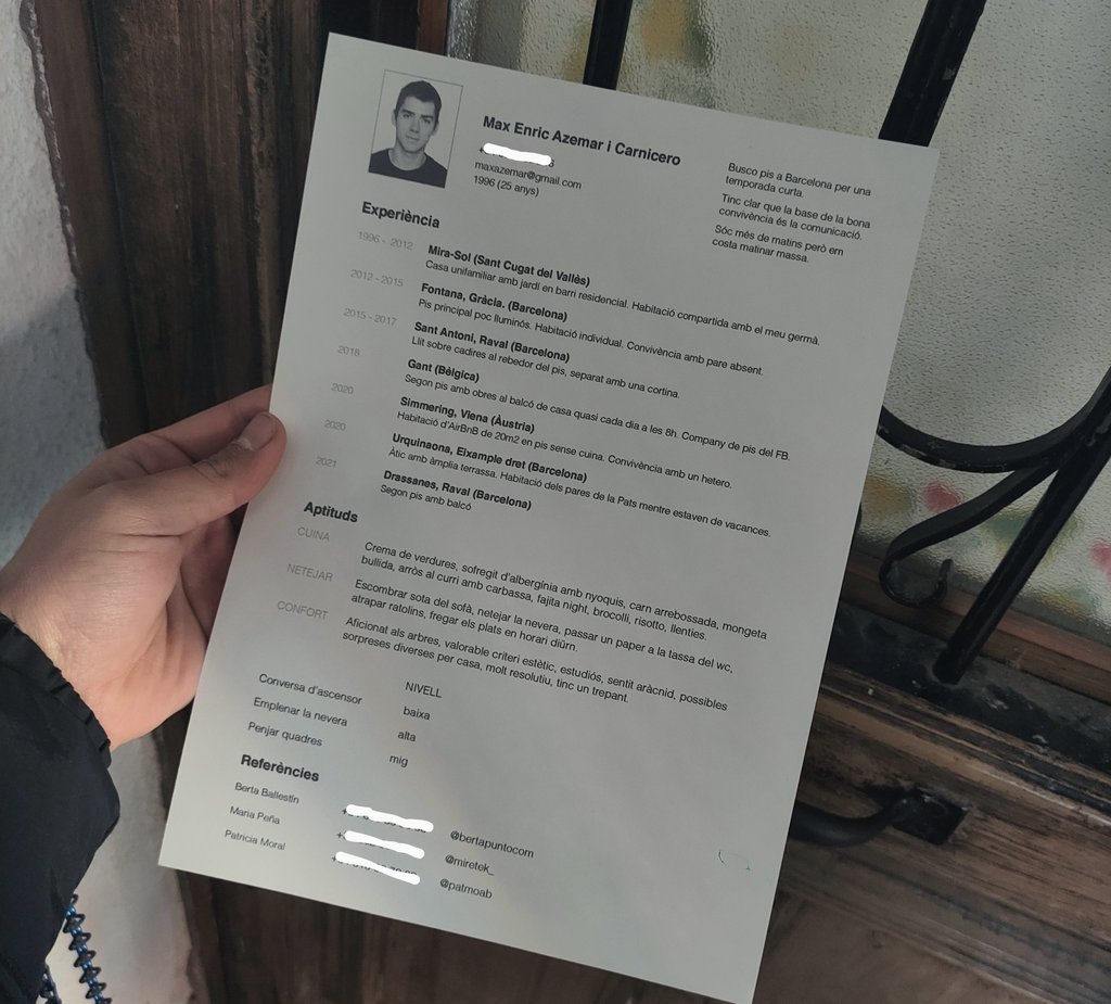 maxazcc's tweet photo. He fet un CV per buscar habitació a BCN twitter fes la teva màgia https://t.co/cgX9d5z03q