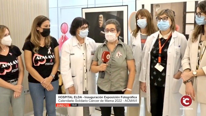 GVAsaludelda's tweet photo. 🟣 Inauguración Exposición Fotográfica CALENDARIO SOLIDARIO CÁNCER DE MAMA 2022 - ACMAVI en el Hospital de Elda
@GVAdsaludElda 
#diamundialdelcancerdemama #19deoctubre #sacapechoporellas #elrosanoessolouncolor #guerreras 
@IntercomarcalTV
📺
https://t.co/yOix0Yv9pf https://t.co/A84PWkbGmj