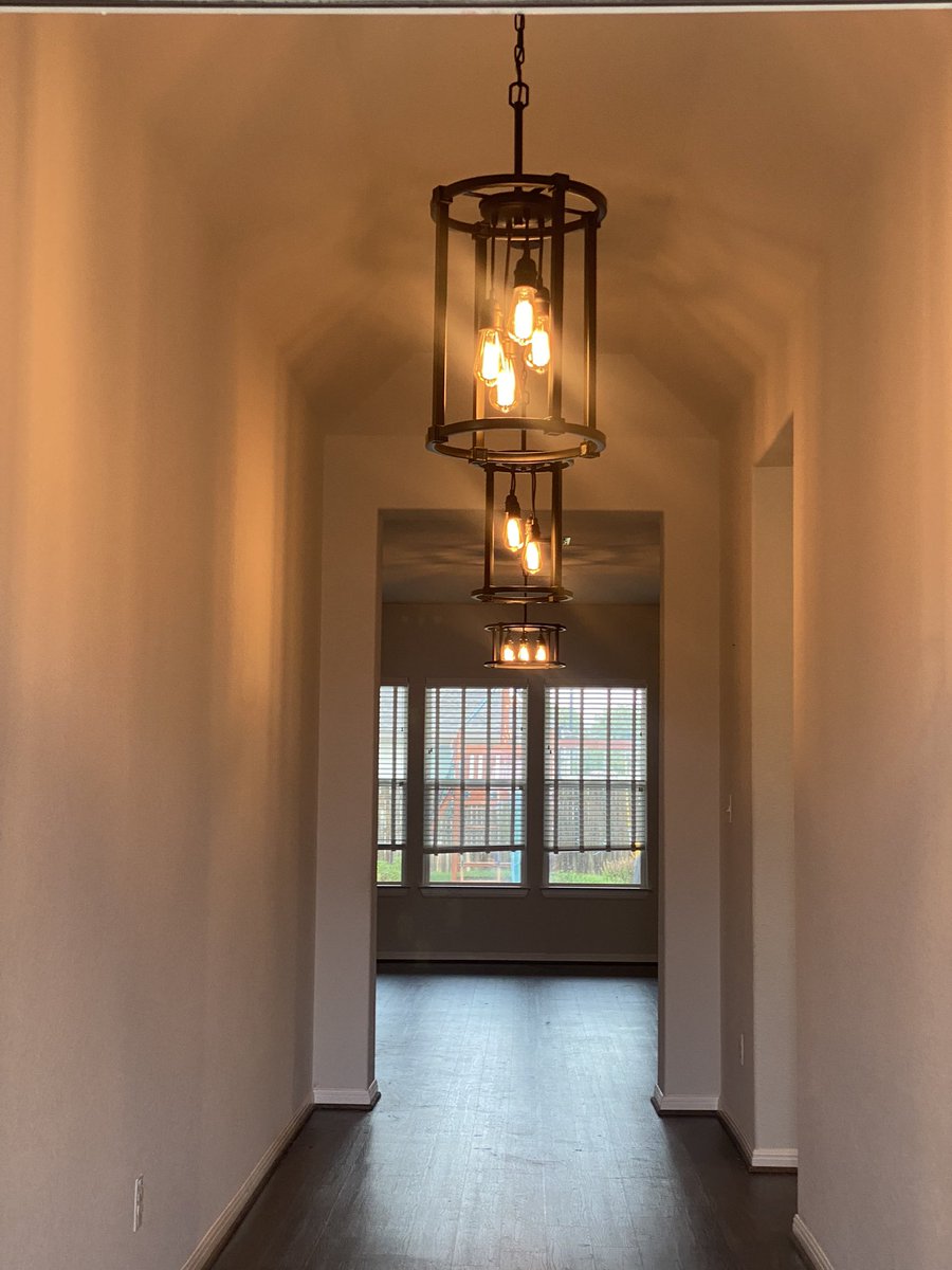 Realtor_512's tweet photo. For Lease in Bastrop! https://t.co/1QK61afim7. https://t.co/Xo2bYYri7H