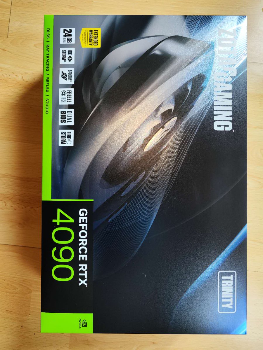 zijunlong's tweet photo. RTX 4090 is really impressive! https://t.co/9g4XCtxVCQ