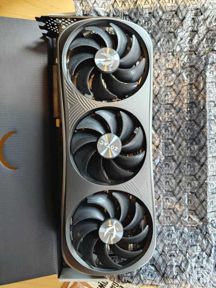 RTX 4090 is really impressive!