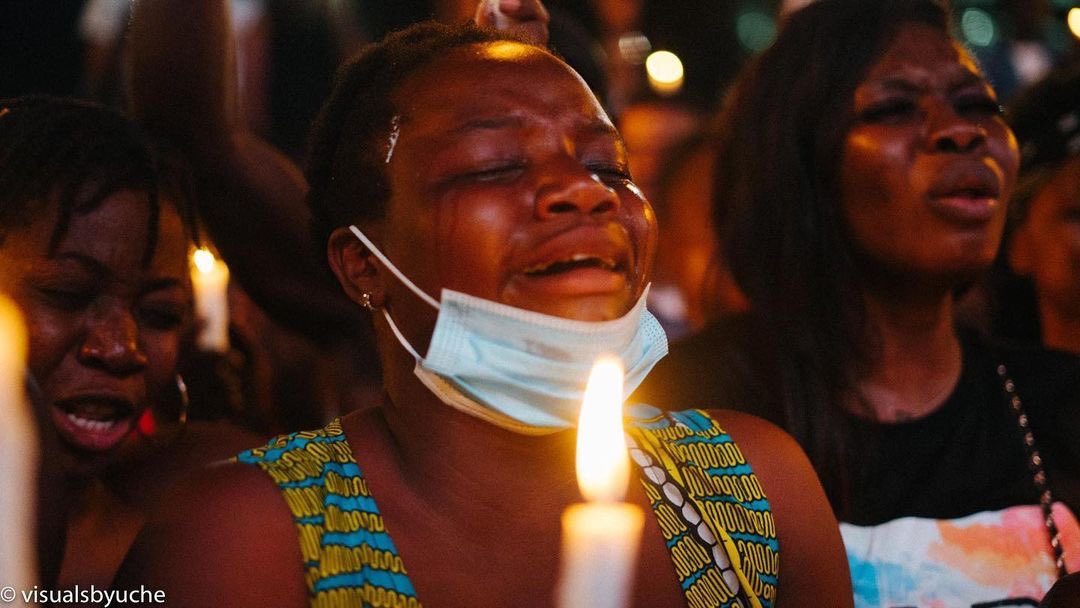 EiENigeria's tweet photo. Tomorrow marks the second anniversary of the #LekkiMassacre at the #LekkiTollGate. 

Never to be forgotten. ✊🏾

#EndsarsMemorial2 
#EndSARS https://t.co/RLHZ3cuxVF