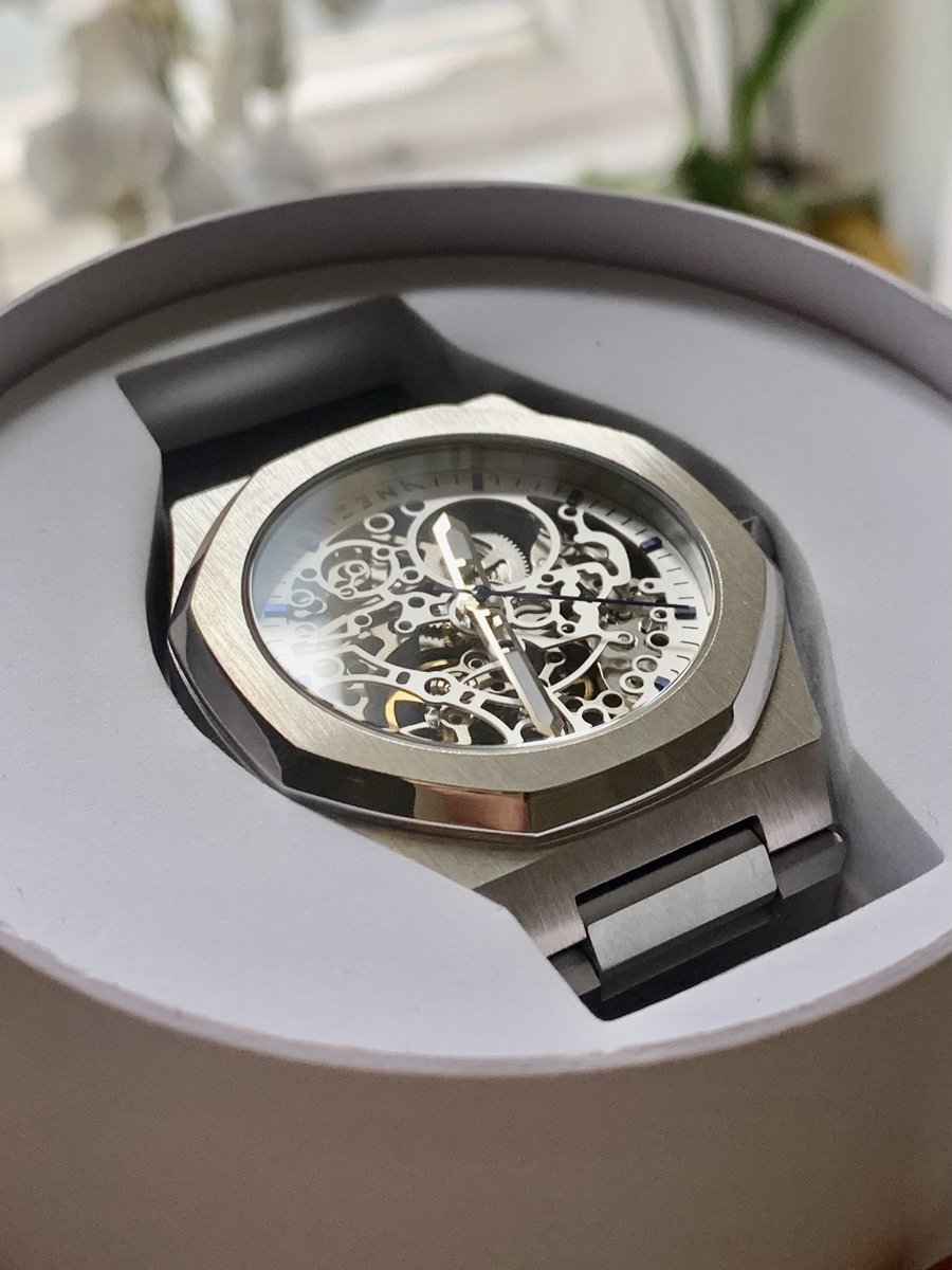 When your digital #Ultimate has a stunning physical companion ⌚️🌀⌚️ <a href="/_Z3NA/">Z3NA</a>