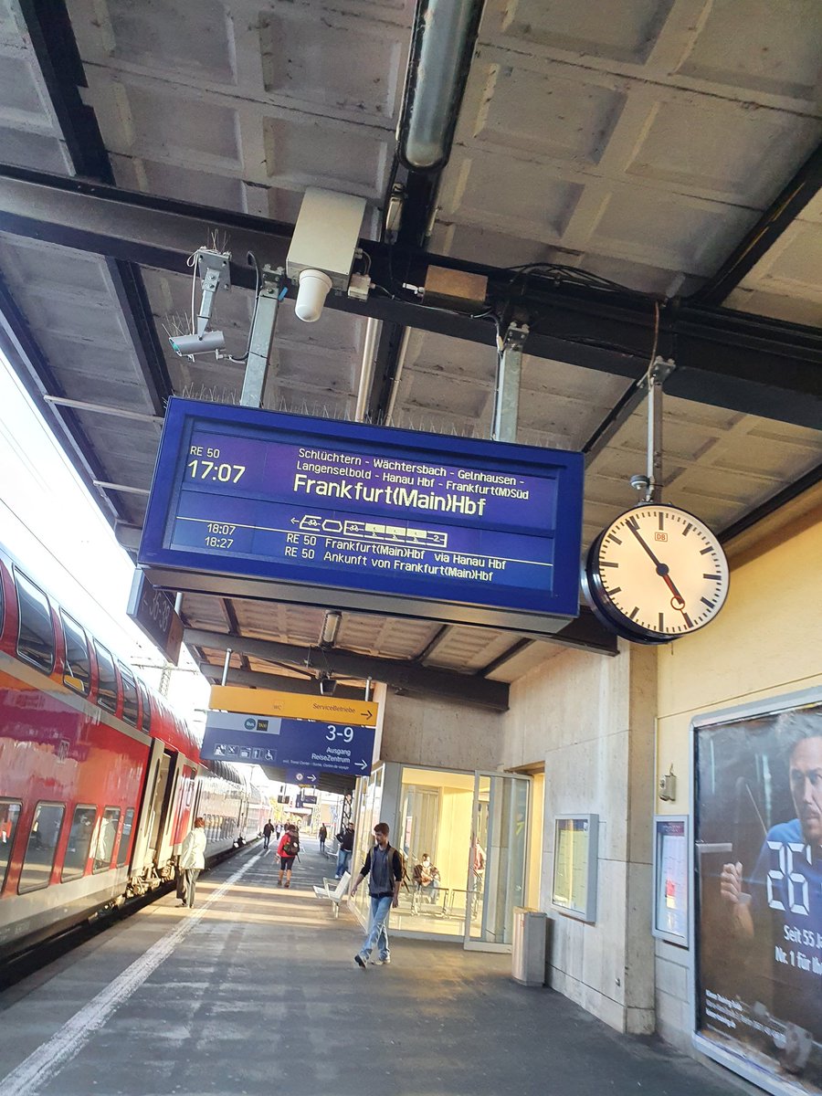 hp1verweigerer's tweet photo. Interessante Wagenreihungen hat man hier in Osthessen😂 https://t.co/uhE4Gw5o9N