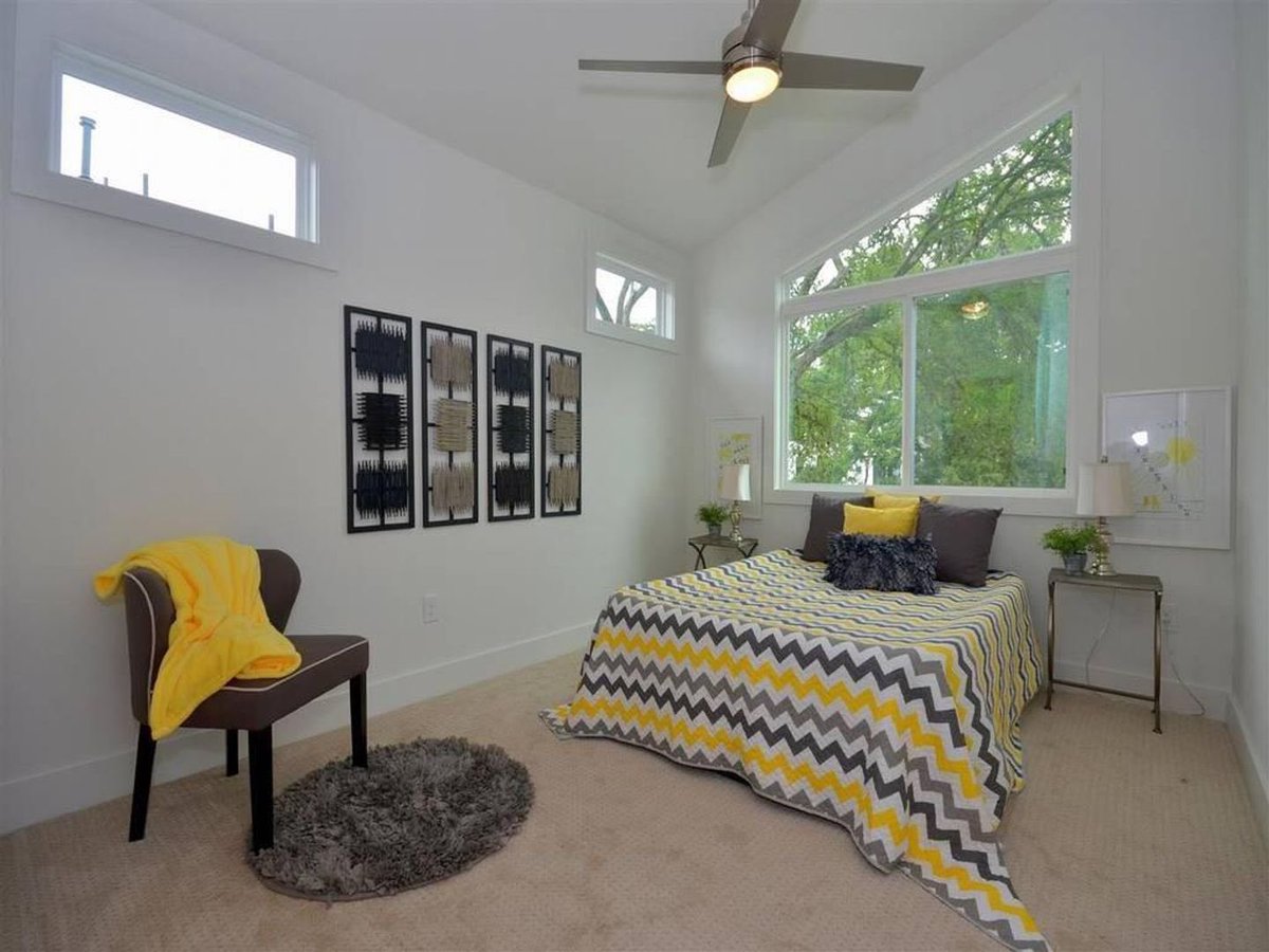 Realtor_512's tweet photo. For Lease Minutes from DT AUSTIN 

https://t.co/HY52DL6ZVG https://t.co/EGonhmk37d