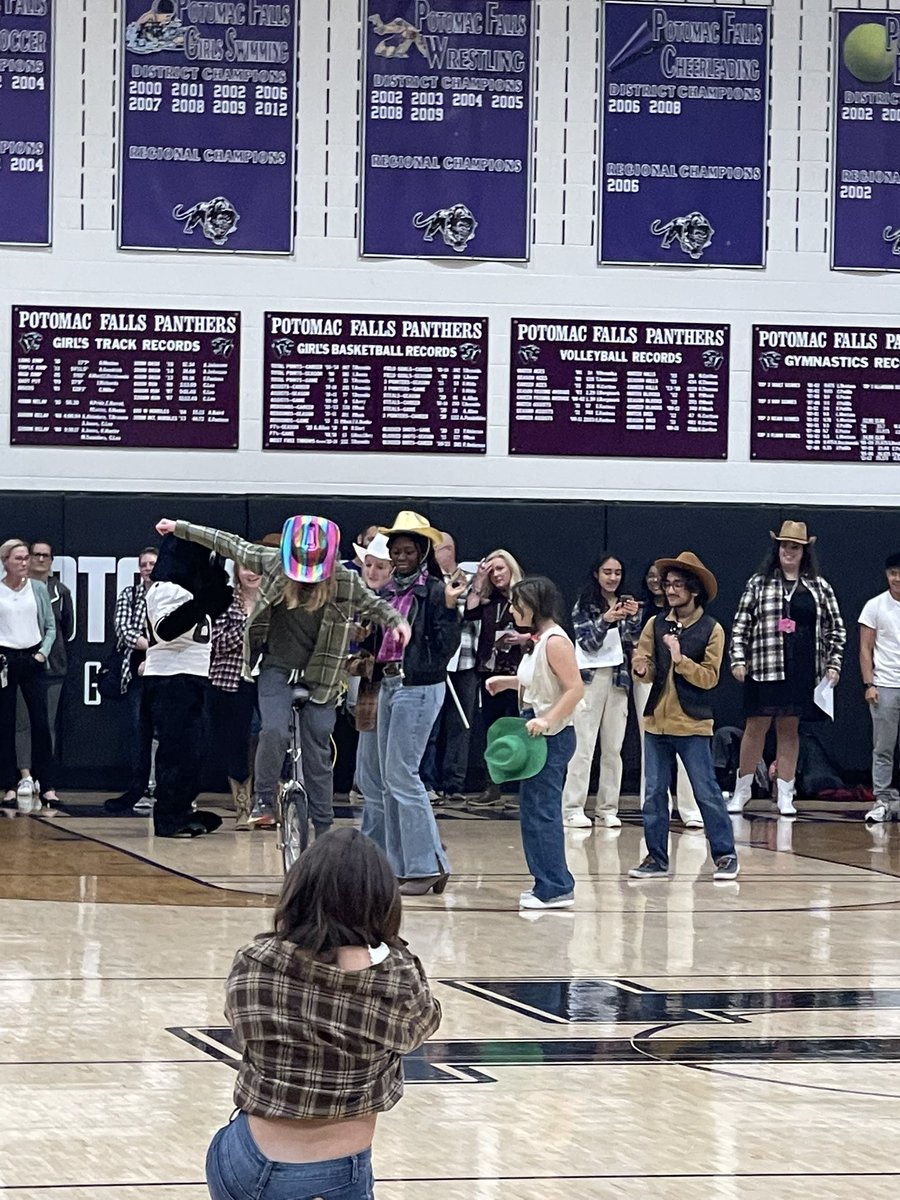 Christie Kaplan tweet media